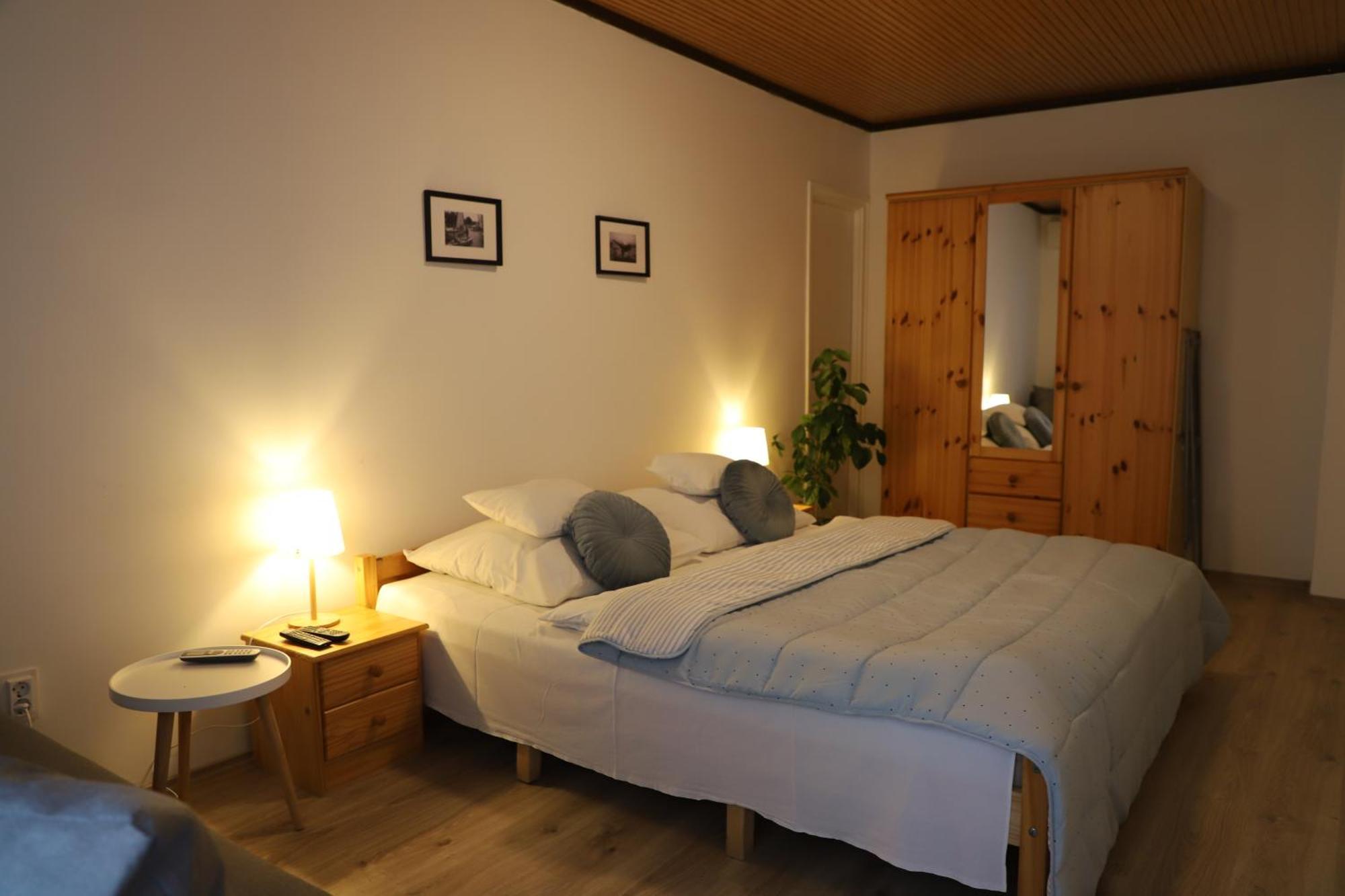 Attila Vendeghaz Appartement Balatonboglár Buitenkant foto