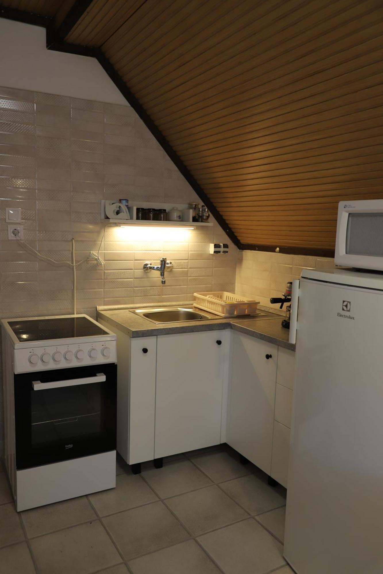 Attila Vendeghaz Appartement Balatonboglár Buitenkant foto