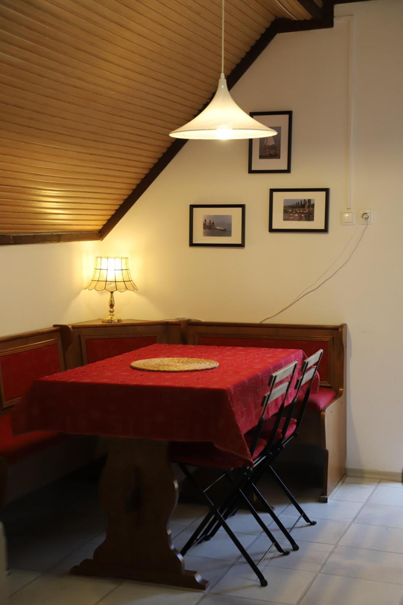 Attila Vendeghaz Appartement Balatonboglár Buitenkant foto